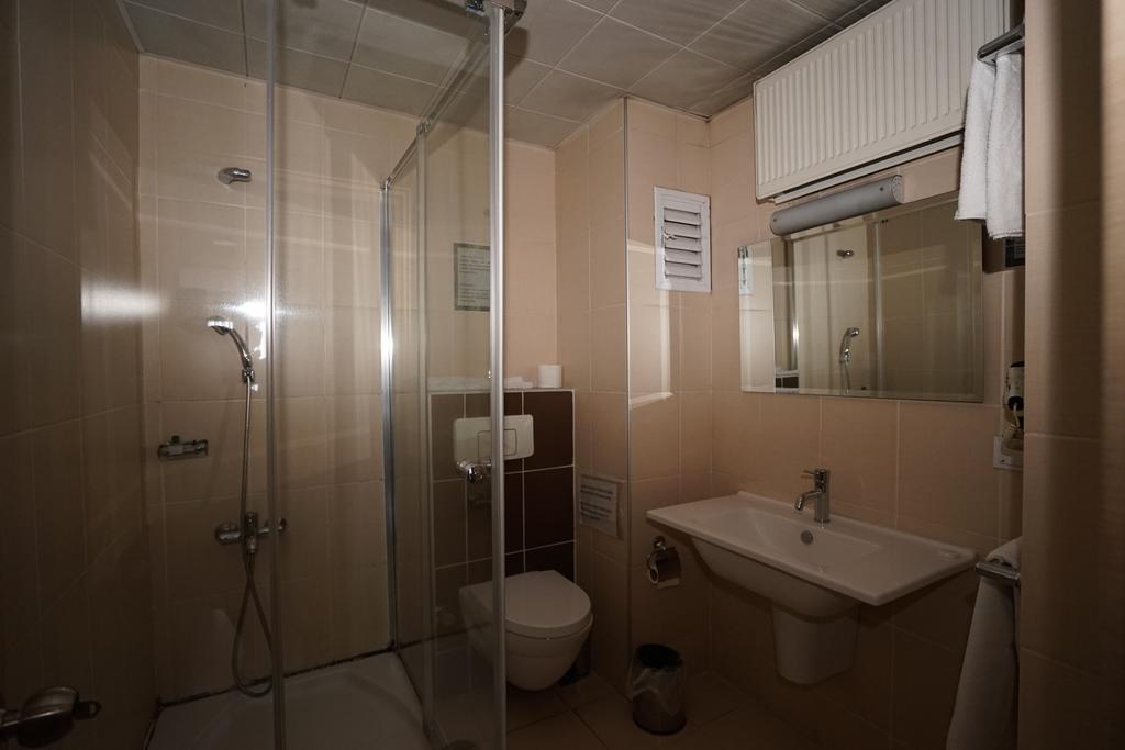 Yalihan Ari Hotel Unye Eksteriør bilde
